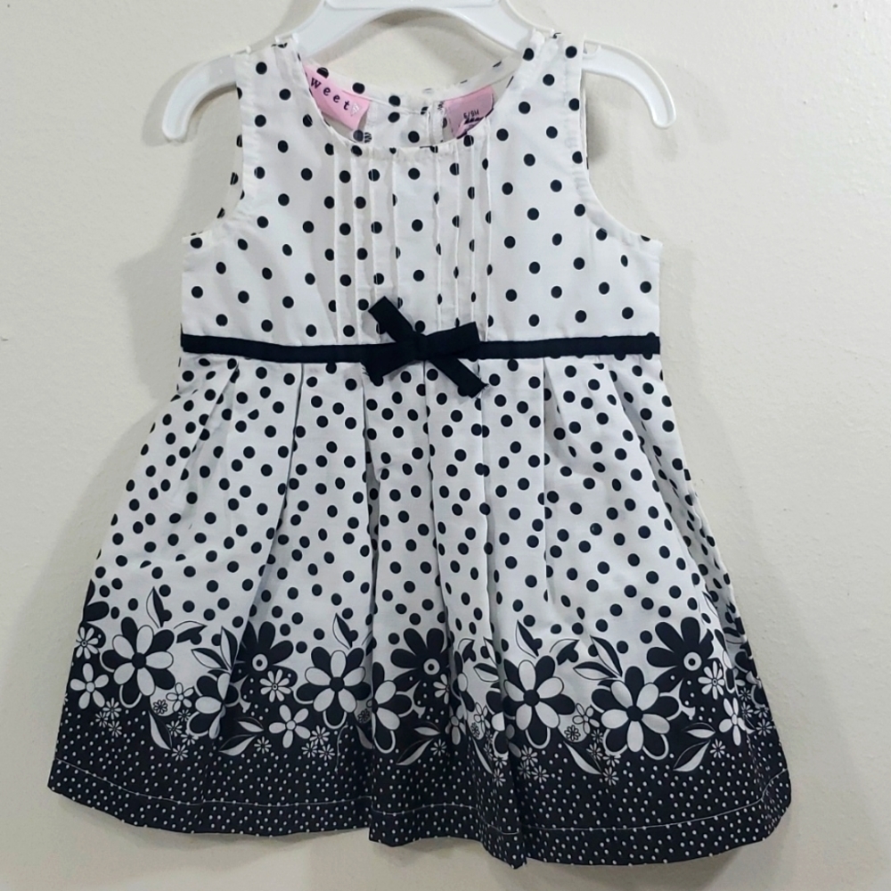 Black and white Polka-dots sleeveless dress 6/9 months